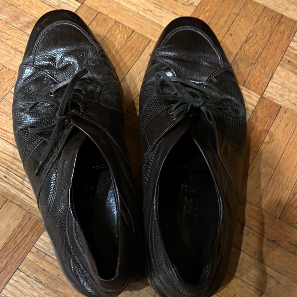 GEOX chocolate brown shoes with lace.   Sz10